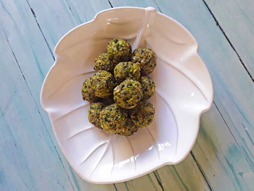 Bolinhas de brócolis para bebês